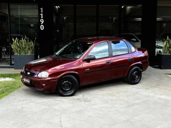 CHEVROLET CLASSIC 1.0 MPFI LIFE 8V GASOLINA 4P MANUAL CHEVROLET CLASSIC 1.0 MPFI LIFE 8V GASOLINA 4P MANUAL